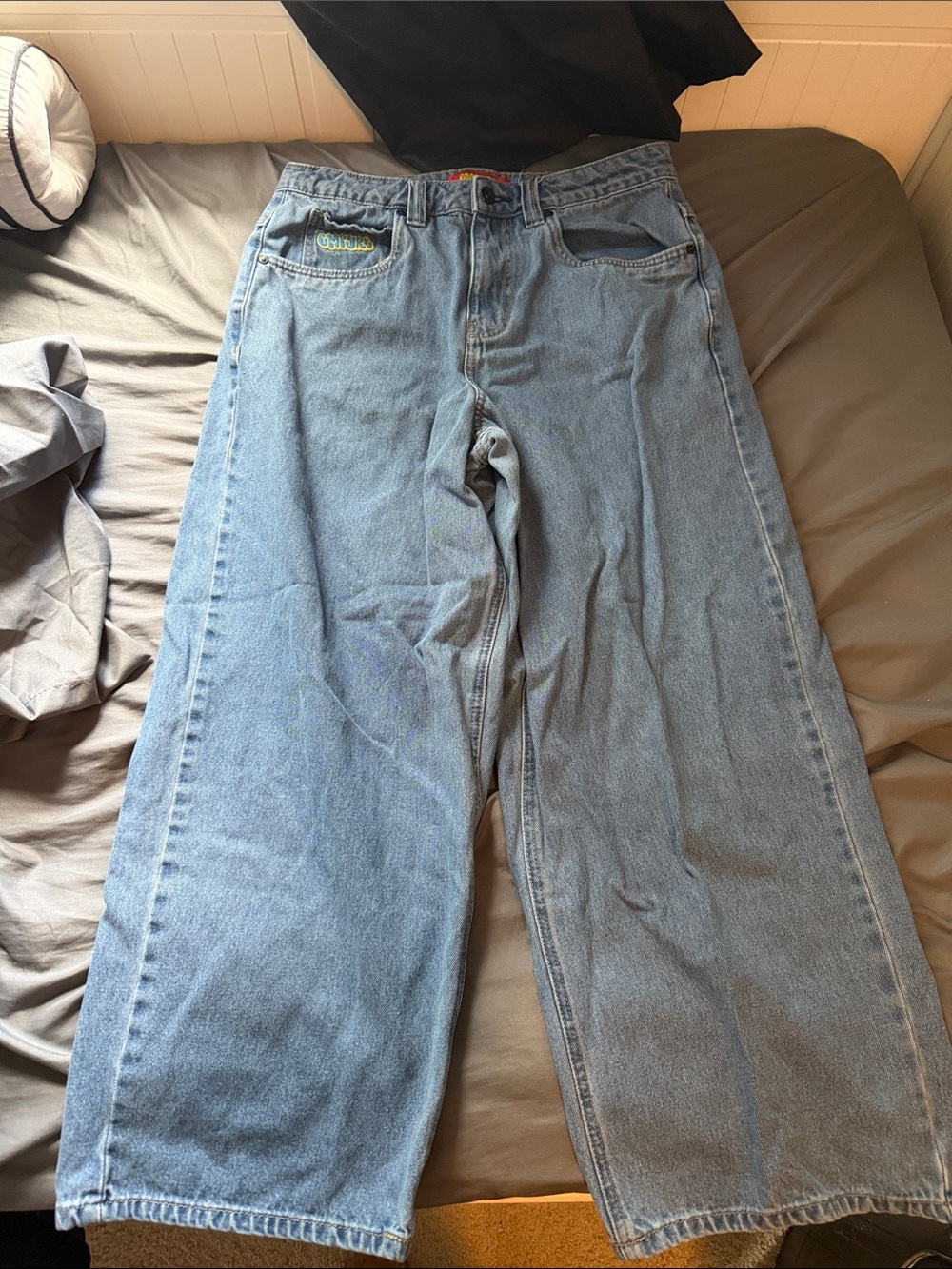 Empyre Men's Light Blue Wide-Leg Denim Jeans
